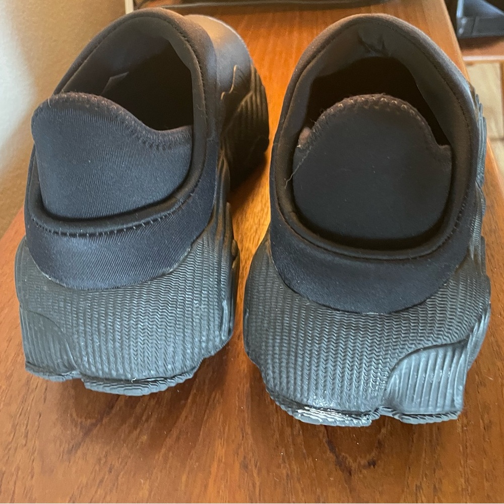 Adidas Rovermule Adventure 'Black Carbon' - Picture 3 of 4
